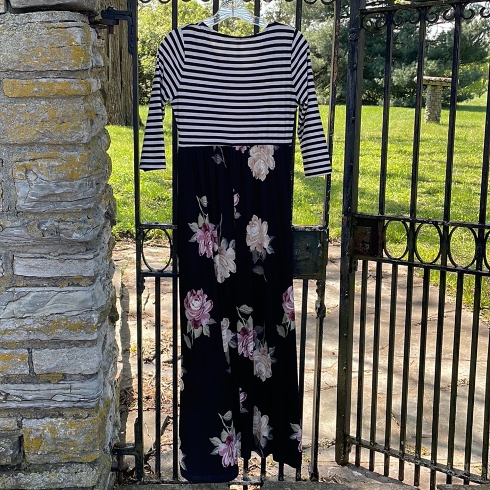Orange Creek // Pink+Black Stripes & Floral Maxi Dress Women’s Size Small - Picture 4 of 6